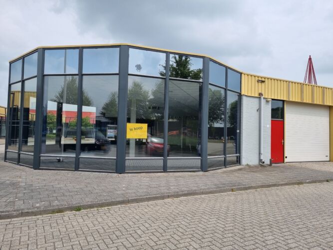 De Dommel 4, Dronten